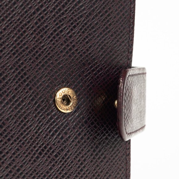 Louis Vuitton Acajou Taiga Leather Medium Ring Agenda Cover - Picture 6 of 10